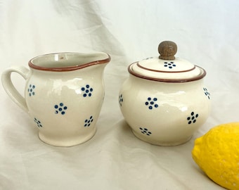 Ceramic Cream and Sugar Set Blue Dot Russet Rim Wood Knob Lidded 1980s Cottage