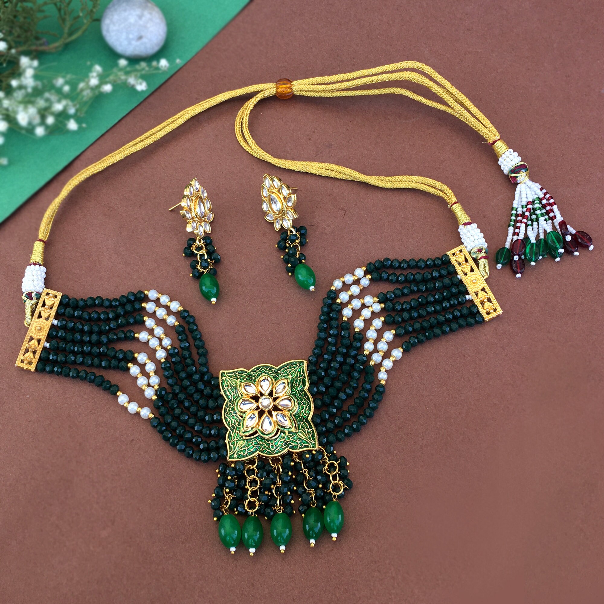 I Jewels Women's 18K Gold Plated Pearl Kundan Mangalsutra - Black Bead Chain, 29cm, Green Pendant (D086G)