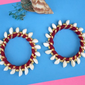 Cowrie Shell Kangan,Indian Bangles Set of 2,Indian Jewelry,Statement Kangan,Gift for Her,Wedding Jewelry,Bridesmaid Gift,Indian Kada