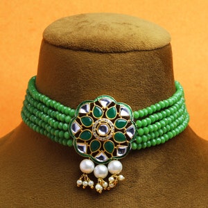 Kundan Choker Necklace,Indian Jewelry,WeddingJewelry,Indian Choker,Indian Necklace,Green Beads Choker,Bridal Jewelry,Handmade Kundan Jewelry
