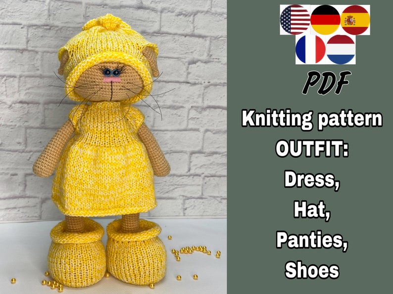 Op de afbeelding: Breipatroon PDF voor een gele gehaakte outfit voor een pop. De outfit bevat een jurk, een muts, een broekje en schoenen.