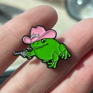 Cowboy frog enamel pin