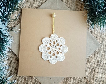 weihnachtskarten handgemacht mit Schneeflocken weis beige Glitzer  modern klappkarte mit Kuvert natur exklusiv