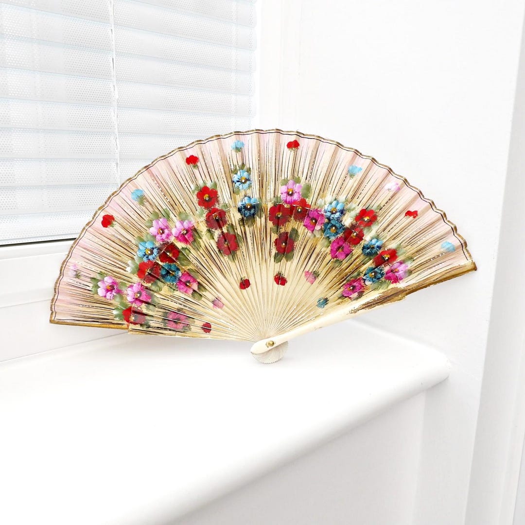 Vintage Spanish Folding Fan | 1950s / 60s Flower Fan | Painted Ladies ...