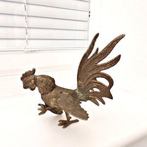 Vintage Metal Cockerel Ornament | Bird Figurines | Fighting Cockerel Figures |
