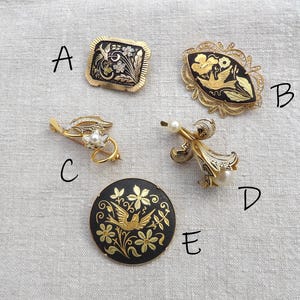 Christian LACROIX broche/pendentif - Antiquités Maison Walesa