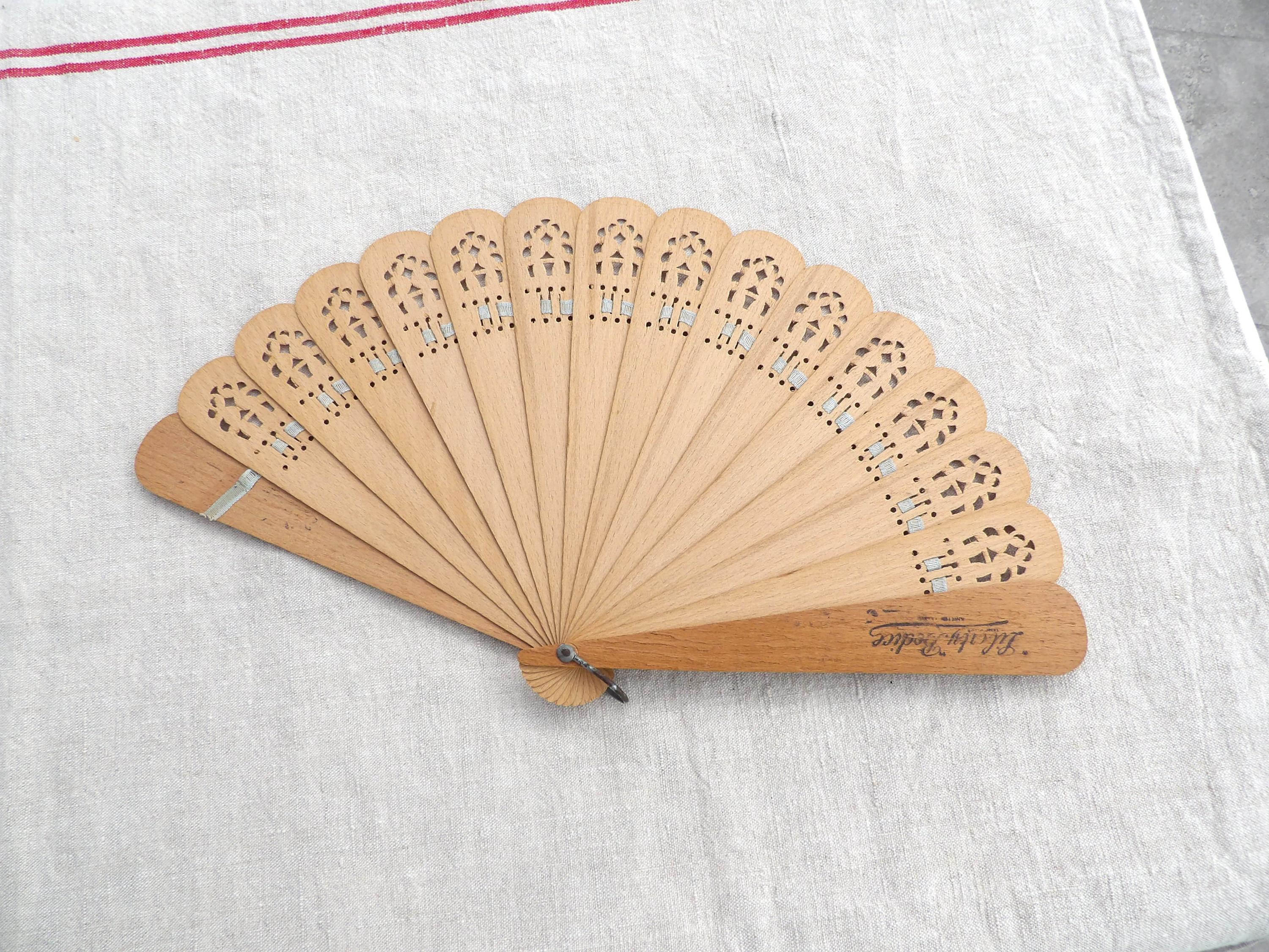 Vintage Liberty Bodice Wooden Brise Fan - Advertising Fan Rare 1930s