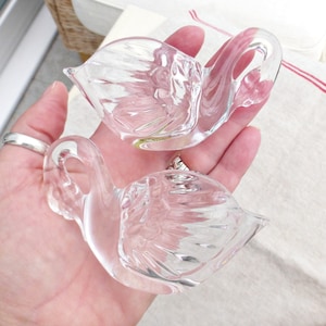 Swan Salt Pots Cristal D&#39;Arques | 2 x Glass Salt Pinch Pots | Swan Salt Cellars |