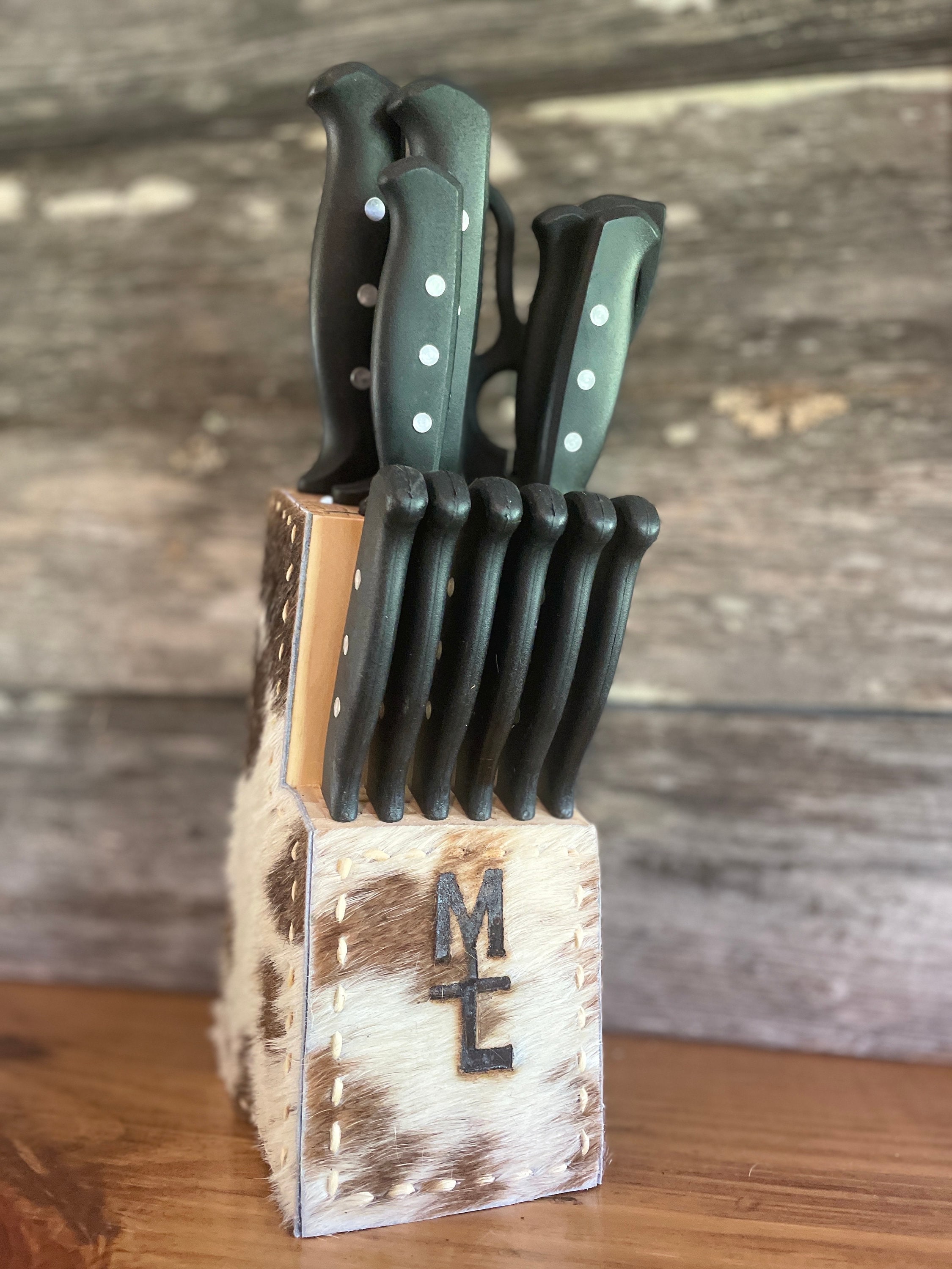 Personalized Wooden Knife Block - Including Knife Set - Engraved (Left Side)