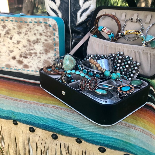 Our “Rodeo Queen” on the road  again travel jewelry box Cowgirl Western Rodeo Ranch Cowboy Horses Cows turquoise bucksitch