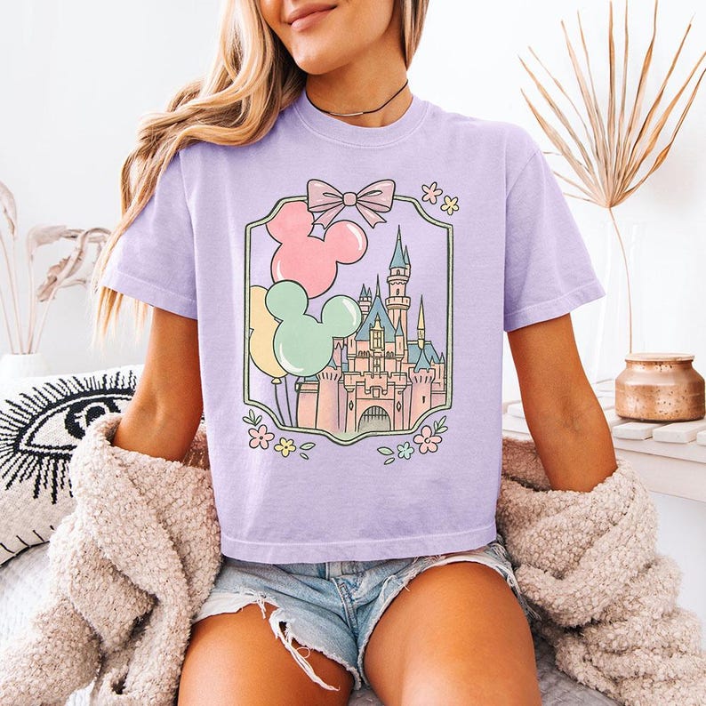 Disney Castle Musballonger - Boxig Crop T-shirt, Disney Castle T-shirt, Disney Tjejresa, Magisk Bästa Dagen Någonsin, Ariel Askungen Elsa Belle bild 4