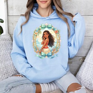 Princess Moana Ribbon (B) - Hoodie GD, Disney Moana, Maui Moana Hei Hei och Pua Tee, Disney Matching Tee, Disney Girls Trip bild 5