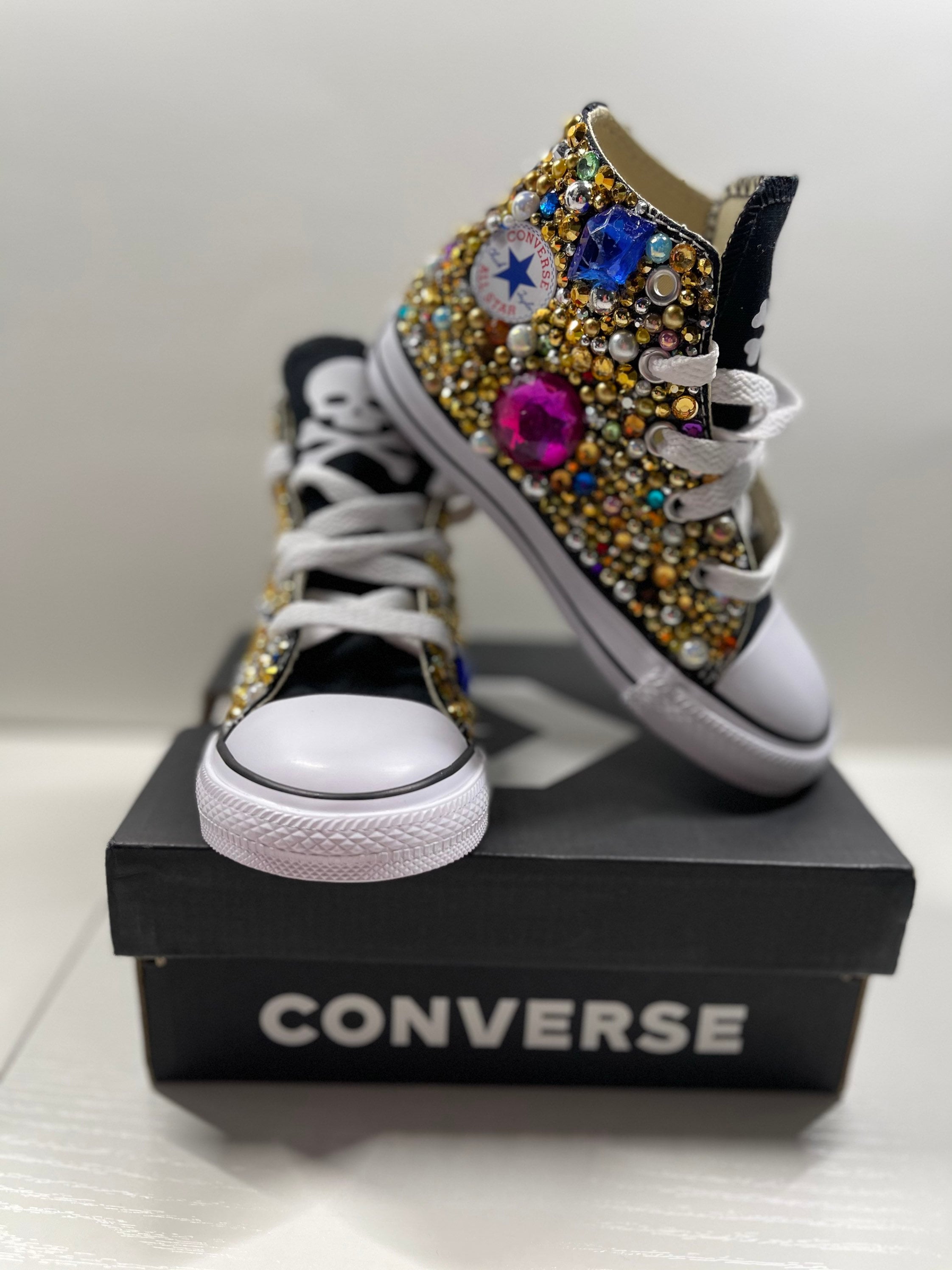 Personalised store kids converse