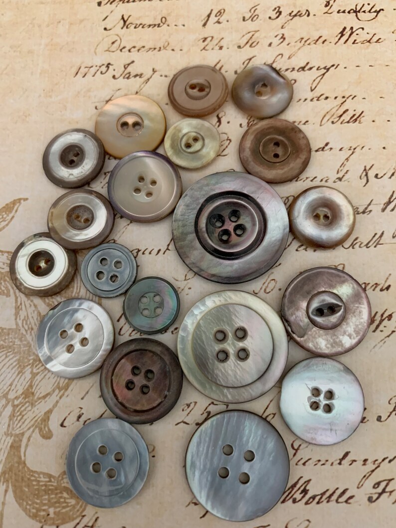 Antique Carved Shell Buttons Smokey MOP Shell Buttons Smokey - Etsy