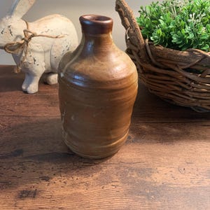 Vintage Artist Signed Studio Art Pottery Vessel, Vintage Rustic Studio Art Pottery Vase