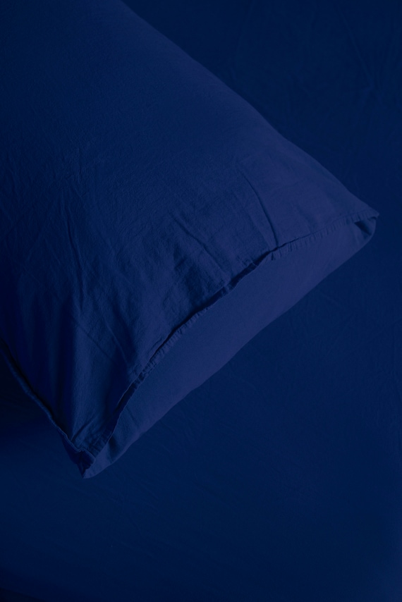 Pillow Cases Set of 2 Stonewashed Cotton Envelope Pillow Cases Vintage Look Navy Blue Pillow Shams Queen Size 50 X 75 Cm 20 X 30 Etsy