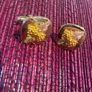 Vintage Black hills gold 10K cuff links Beautiful Handsome