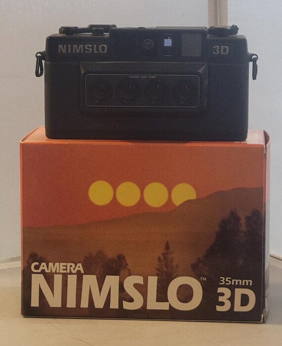 Fabulous Vintage Nimslo 3D 35mm Camera & OPTI-LITE Nimslo 3D