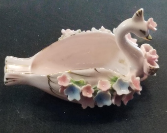 Adorable Vintage Pink Porcelain Swan Ashtray with 3D Flowers