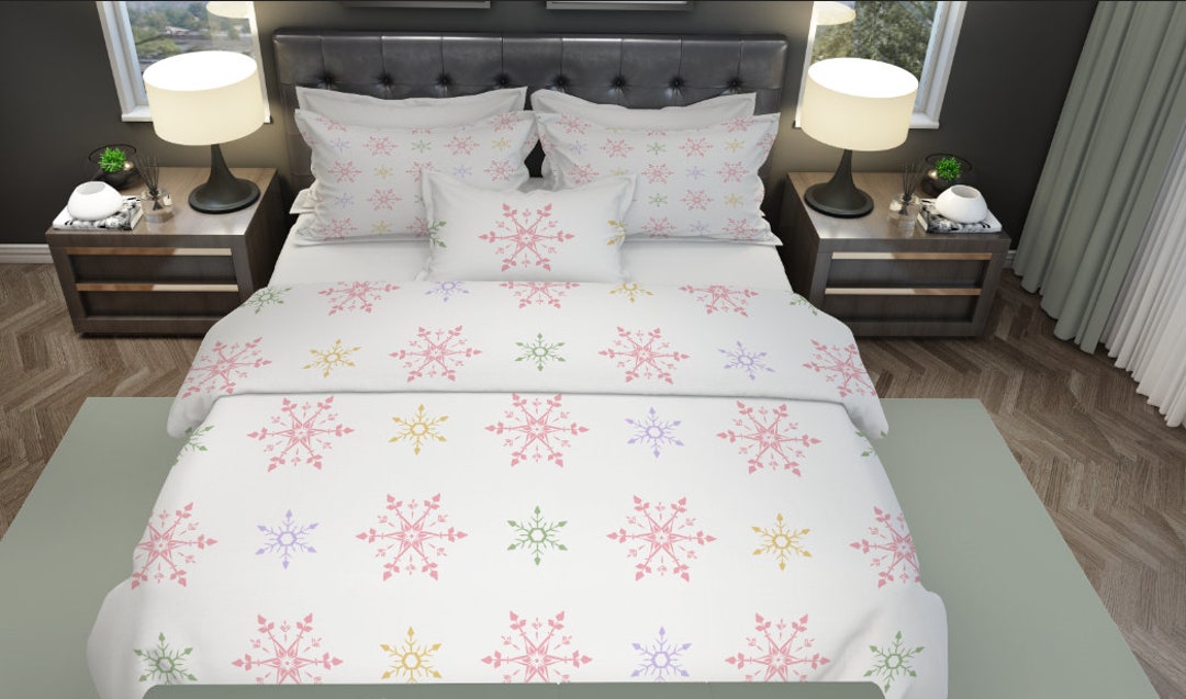 Pink Snowflake Duvet Cover, Pastel Snowflakes Xmas Cotton Comforter