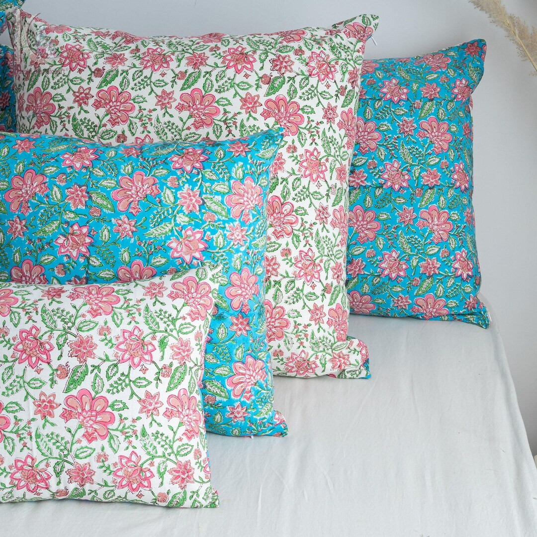Premium Hand Block Printed Poppy Floral COTTON Bedsheet with Reversible 2 Pillow Covers main image 1