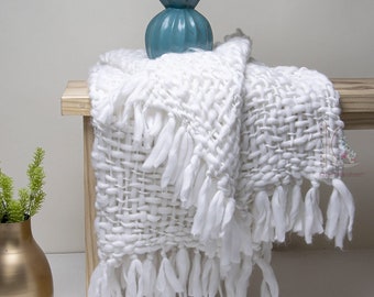 White cotton throw, Hand Woven Cotton Throw, Sofa cover Blankets Decorative Throw Rug | Soft Cozy Blanket HWTH00010