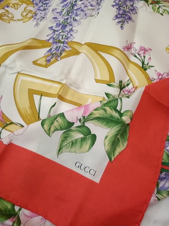 Gucci, foulard in seta vintage - image 1