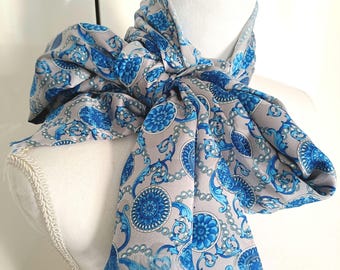 Silk scarf by Renato Balestra