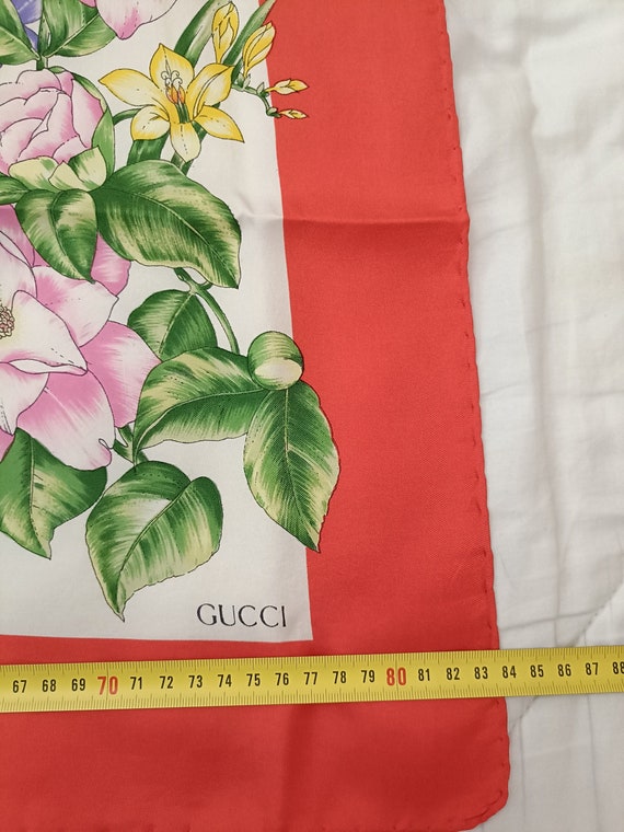 Gucci, foulard in seta vintage - image 4