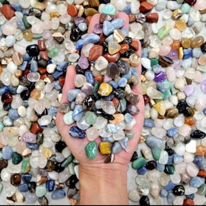 Mini Tumbled Gemstones: 30 Piece Polished Crystal Mix