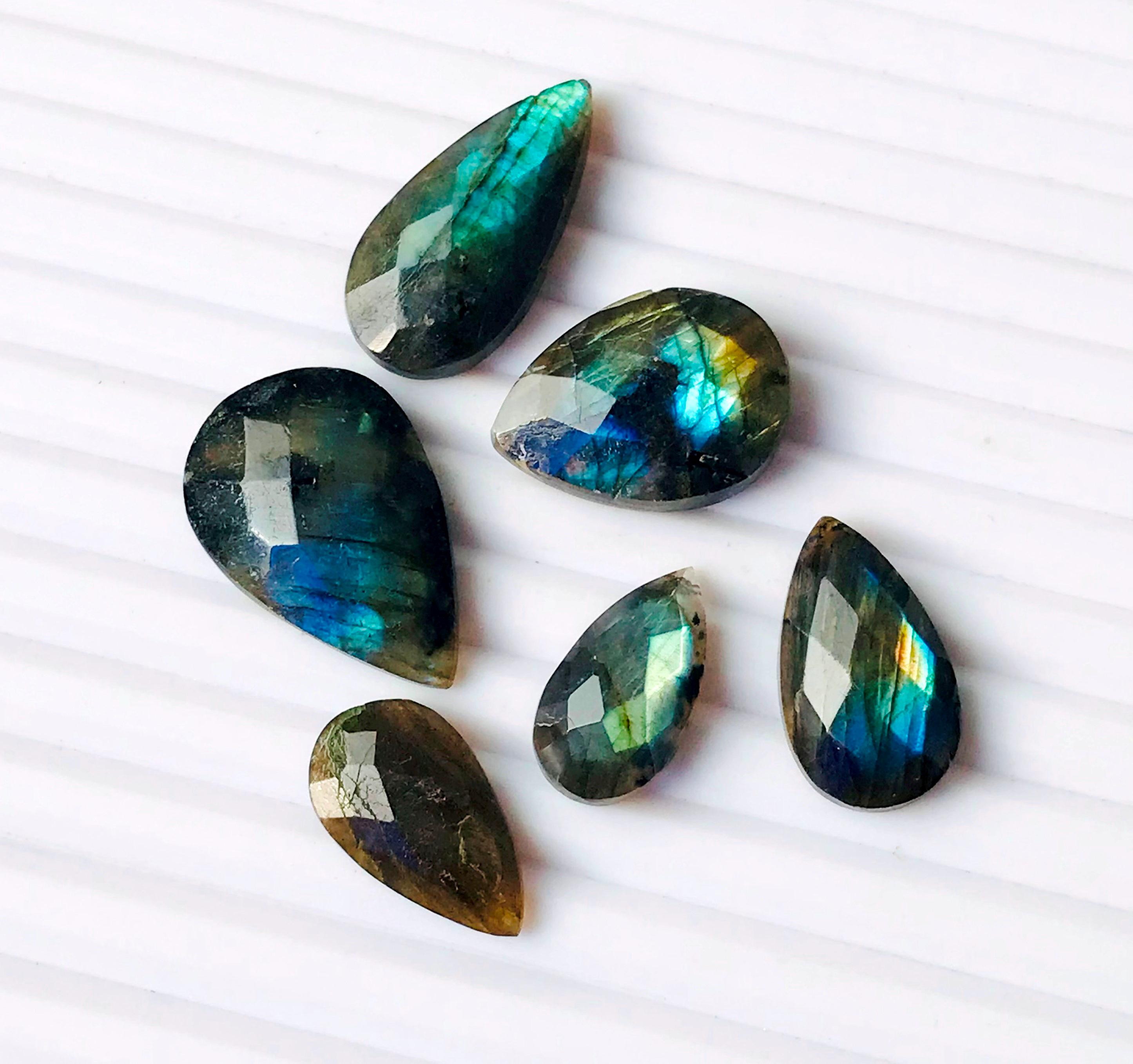 【約260g大容量高品質】ラブラドライト ペアシェイプ ファセットカット ルース ファセットカットのペアシェイプラブラドライト宝石ロット：華やかな