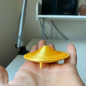 UFO Flying Saucer Figurine – 3D Printed Alien Spaceship Decor, Sci-fi ...