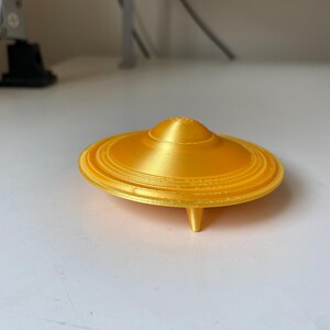 UFO Flying Saucer Figurine – 3D Printed Alien Spaceship Decor, Sci-fi ...