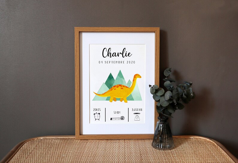 Affiche de naissance personnalisée Dinosaure aquarelle jaune A4 image 1