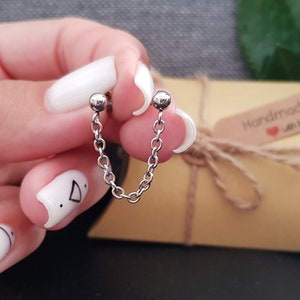 Orecchini BTS, orecchini Kpop, orecchini coreani, orecchini a doppio piercing, catena per cartilagine, piercing per cartilagine, ipoallergenici