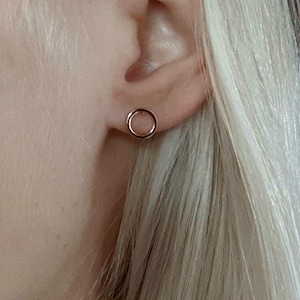 Offene Kreis Ohrstecker, Kpop Ohrringe, koreanischer Schmuck, kleine Hoop Ohrringe, hypoallergen