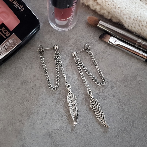 BTS Earrings, Feather Earrings, Korean Earrings, Double Piercing Earring, Cartilage Chain, Cartilage Piercing, Kpop Earrings, Hypoallergenic