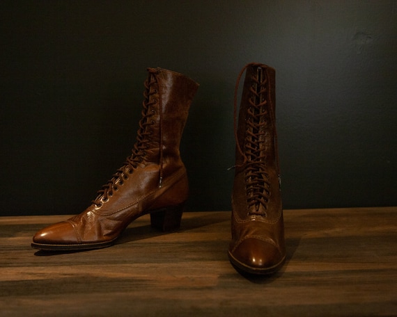 Antique Victorian or Edwardian boots - image 2