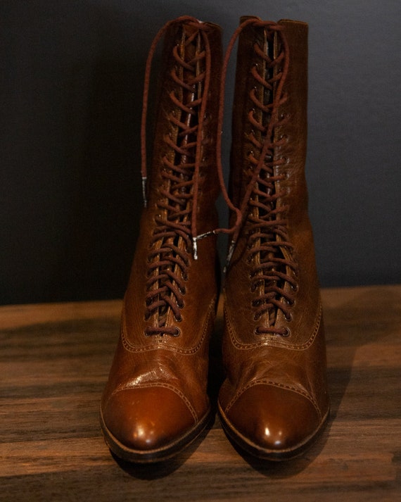 Antique Victorian or Edwardian boots - image 4