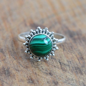 Green Malachite 925 Sterling Silver Ring ~ Round Shape ~ Malachite Gemstone Flower Ring