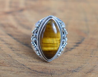 LOT Tibetan Turquoise Lapiz Lazuli Tiger Eye Rings on Silver Metal Adjustable for Men or Women Nepal.