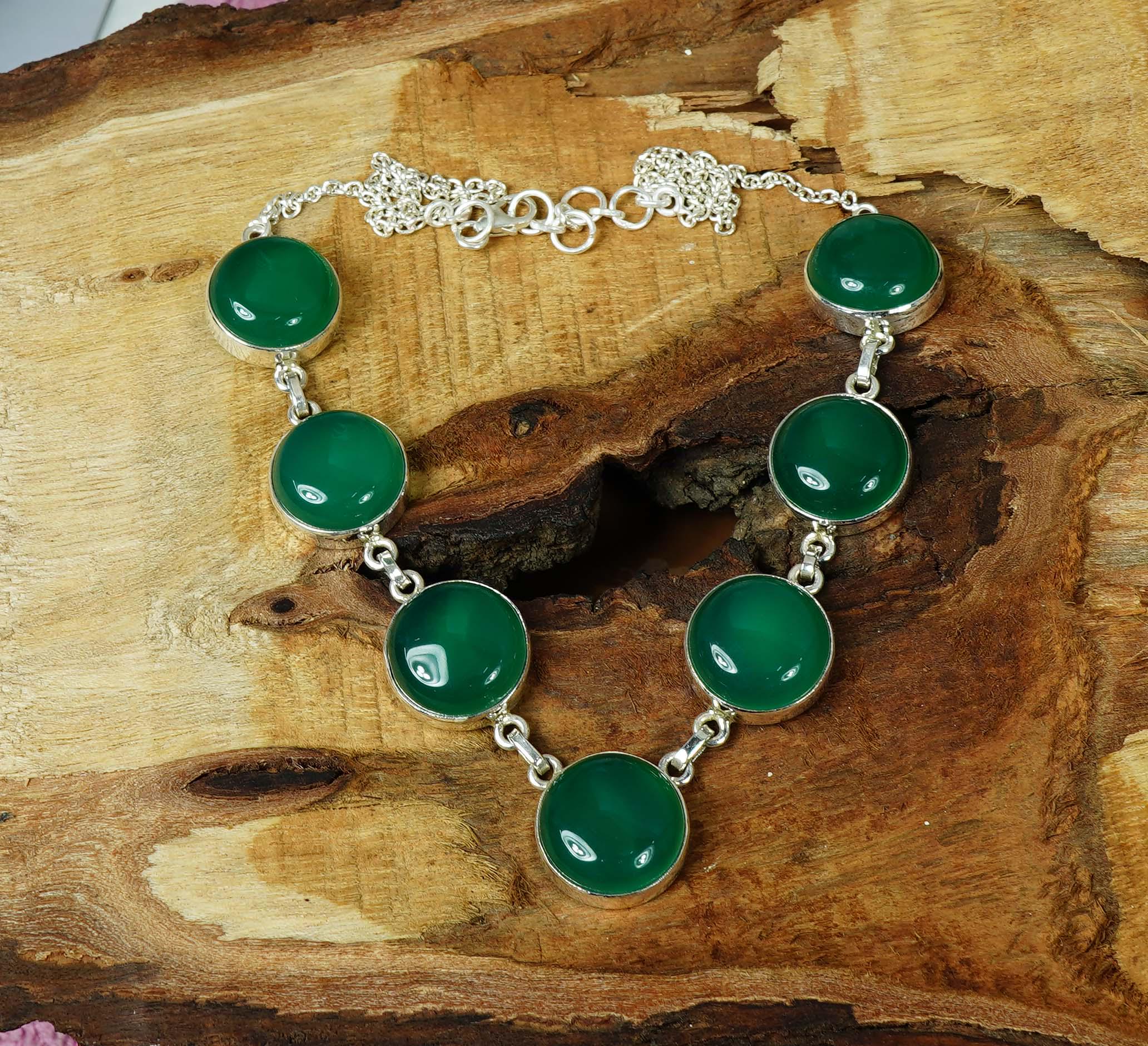 グリーンオニキス スターリングシルバーネックレス：5月の誕生石