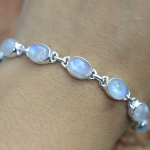 Rainbow Moonstone 925 Sterling Silver Oval Shape Adjustable Silver Bracelet, Gift Silver Bracelet