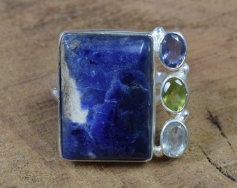 Anillo de plata esterlina con sodalita azul: topacio e iolita, talla 9 (EE. UU.)