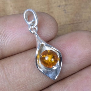 Natural Certified Amber 925 Sterling Silver Gemstone Stylish Pendant Jewelry ~ Pretty Amber Pendant ~ Handmade Jewelry ~ Gift For Birthday