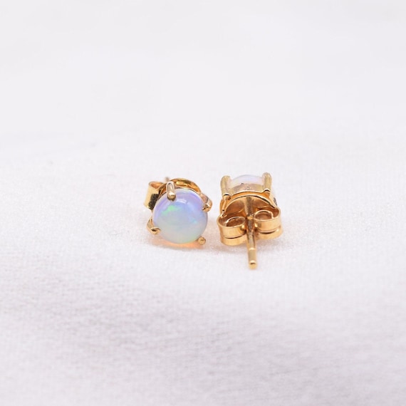 Carat Gold Ethiopian Opal Stud Earrings: Natural Welo Opal, 6mm
