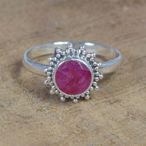 Red Ruby 925 Sterling Silver Gemstone Faceted Elegant Jewelry Ring ~ Flower Ruby Ring Jewelry ~ Designer Ring Jewelry  ~ Gift For Christmas