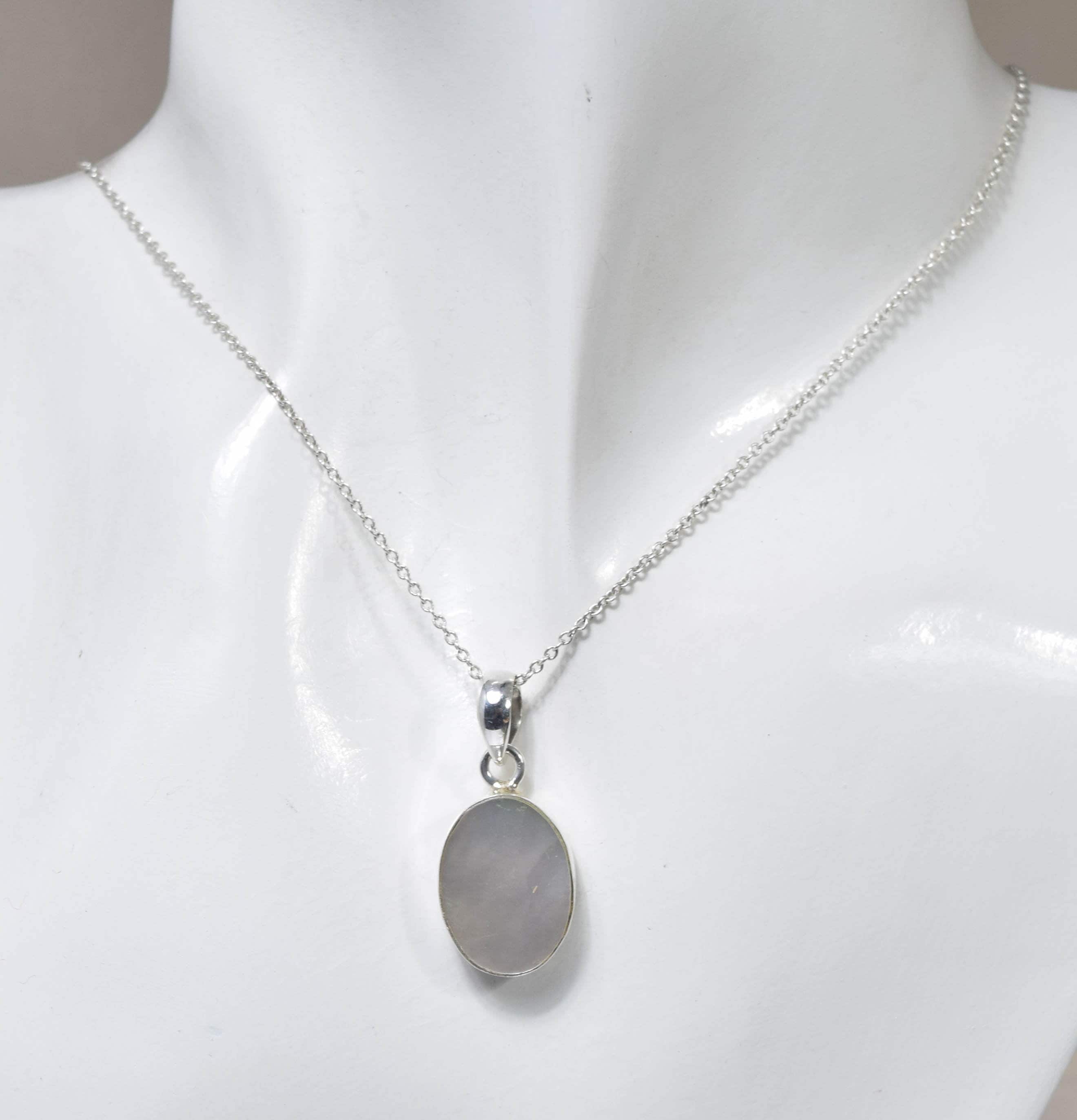 ネックレス・ペンダント +ENGBROX+ silver925 nostalgia pearl necklace EBNL23067SV Mother of Pearl 925 Sterling Silver Oval Shape Gemstone