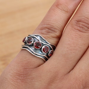 Red Garnet 925 Sterling Silver Band Ring