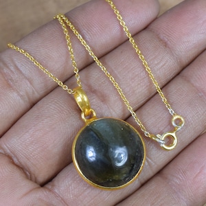 Labradoriet/zwarte maansteen 925 sterlingzilver 18-karaats gouden overlay edelsteenhanger met of zonder ketting ~ Geboortesteen maart ~ Cadeau voor haar